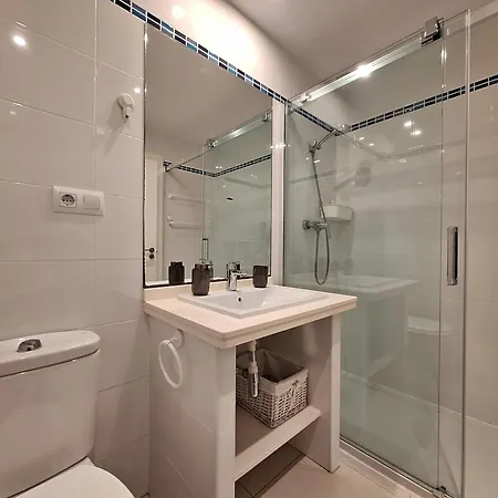 Torrelaguna Atico - Wifi, Terraza & Piscina Comunitaria Vera