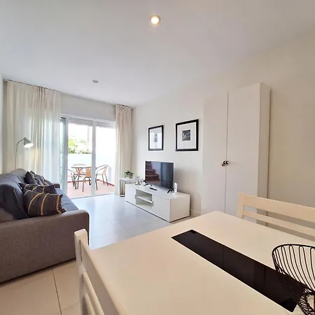 Torrelaguna Atico - Wifi, Terraza & Piscina Comunitaria Apartment